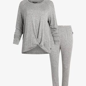 Eddie Bauer Heather Gray Lounge Pullover top And lounge pants size XL.